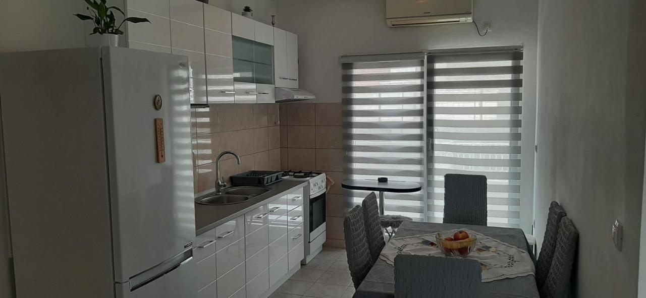 Apartment Biskupovic ดูกีรัท ภายนอก รูปภาพ
