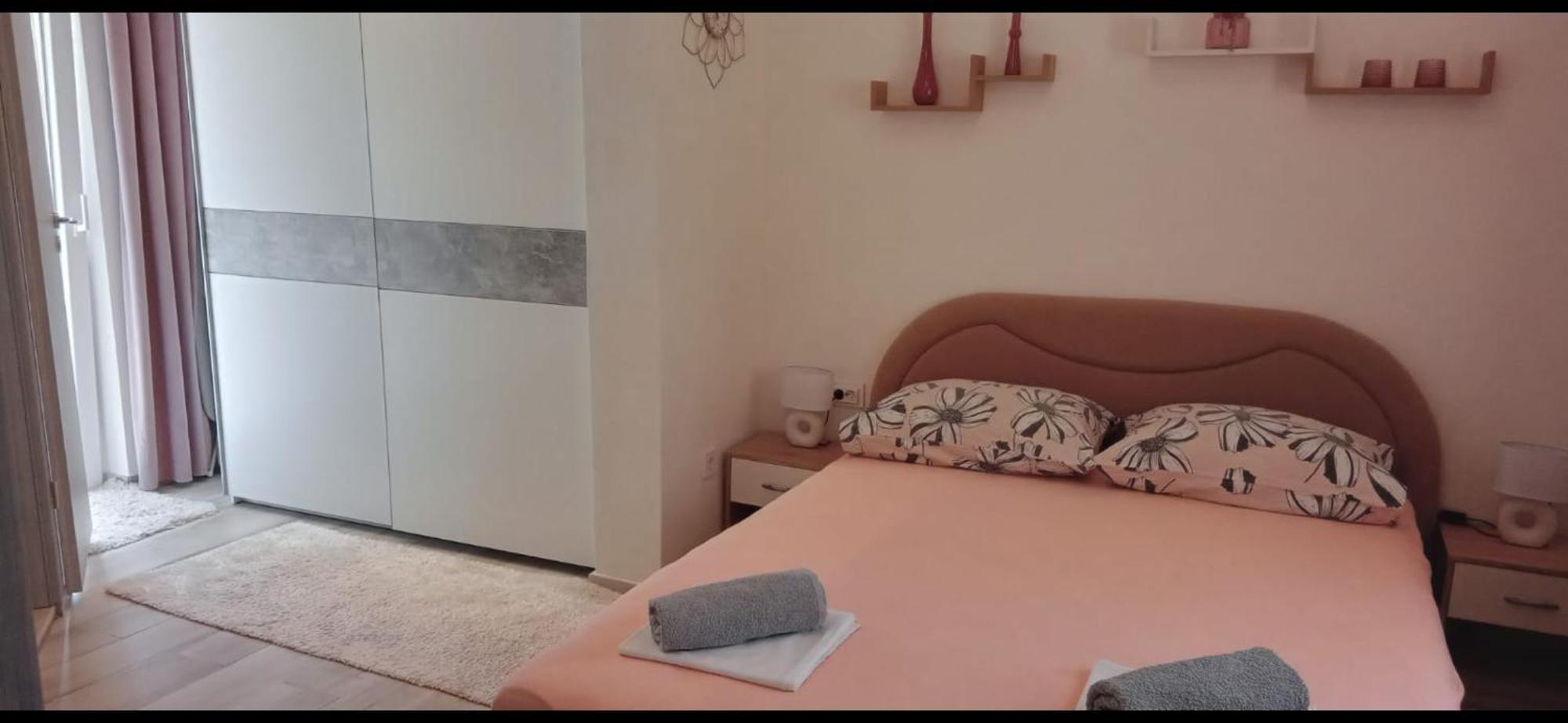 Apartment Biskupovic ดูกีรัท ภายนอก รูปภาพ